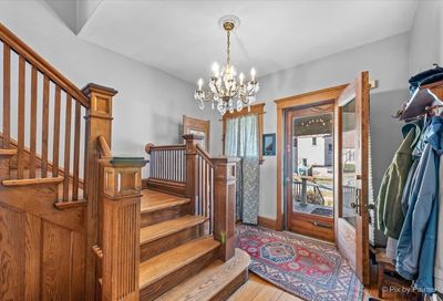 84 Kimbark Road Riverside IL 60546