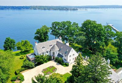 229a Dock Lane Great Neck NY 11024