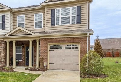 818 Meadowcrest Way Lebanon TN 37090