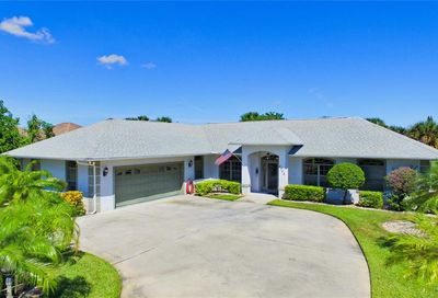 4398 Gator Trace Lane Fort Pierce FL 34982