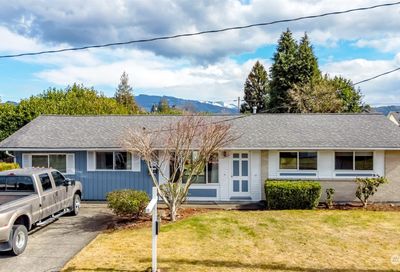 1227 Harding Street Enumclaw WA 98022