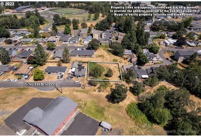 N 18th St St Helens OR 97051