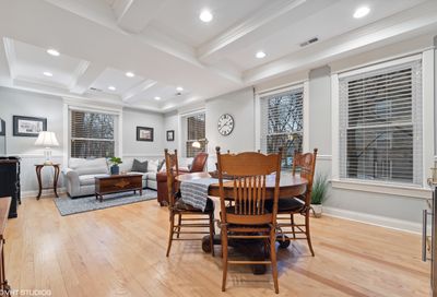 1657 W Catalpa Avenue Chicago IL 60640