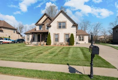 2835 Presley Dr Murfreesboro TN 37128