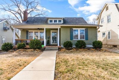 307 E 67th Street Kansas City MO 64113
