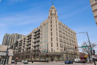 758 N Larrabee Street Chicago IL 60654