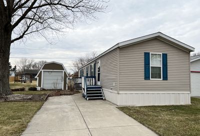 12 Countryside Estates Sandwich IL 60548