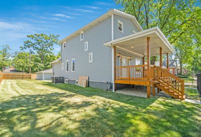 8057 S Woodlawn Avenue Chicago IL 60619