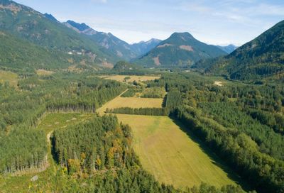 56555 CHILLIWACK LAKE ROAD Chilliwack BC V4Z1A7
