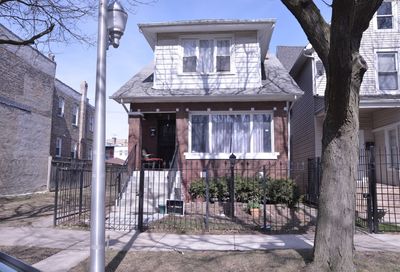 4824 W Iowa Street Chicago IL 60651