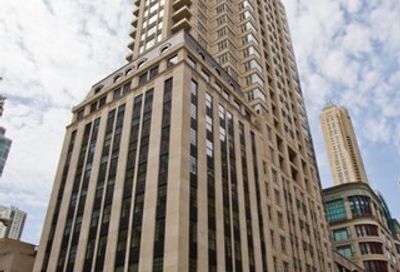 118 E Erie Street Chicago IL 60611