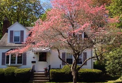 21 Sherwood Road Stoneham MA 02180