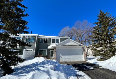 2139 Grenadier Avenue Oakdale MN 55128