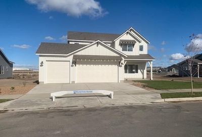 242 NW Double Eagle Ave Madras OR 97741