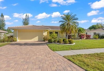 2431 Cass Street Sarasota FL 34231