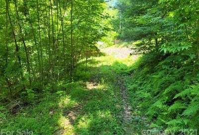 000 Riverside Hills Road Burnsville NC 28714