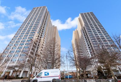 4250 N Marine Drive Chicago IL 60613