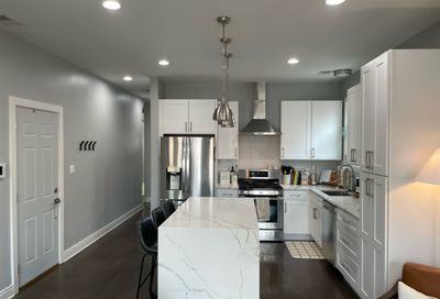 1517 W 18th Place Chicago IL 60608