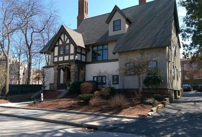 19 Cedar Street Worcester MA 01609