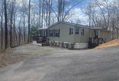 456 Woodland Hills Drive Whittier NC 28789