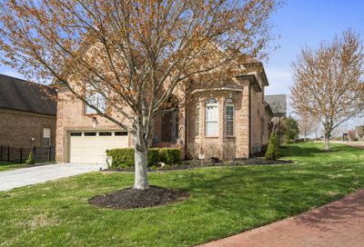1059 Isaac Franklin Dr Gallatin TN 37066