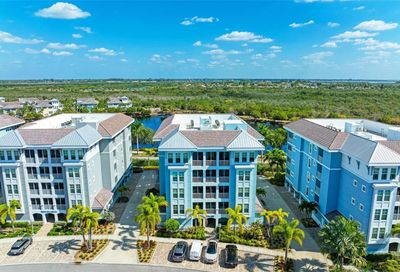 387 Aruba Circle Bradenton FL 34209