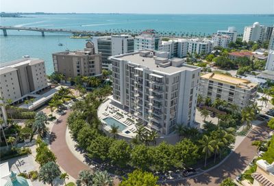 325 Golden Gate Point Sarasota FL 34236