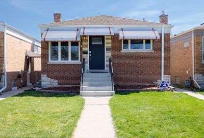 2327 Park Avenue North Riverside IL 60546