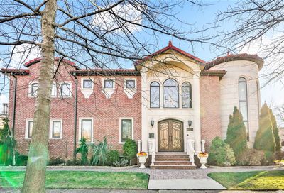 151-06 25th Avenue Whitestone NY 11357