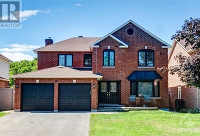 50 CLAUDET CRESCENT Ottawa ON K1G4R3
