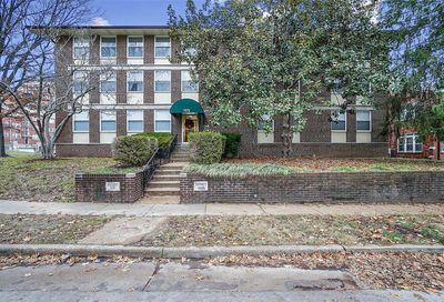 7571 Wellington Way St Louis MO 63105