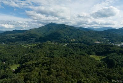 000 Mountain View Road Burnsville NC 28714