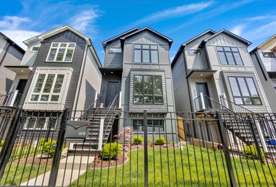 2626 W Winnemac Avenue Chicago IL 60625