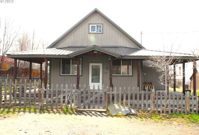 115 E 3rd St Prairie City OR 97869