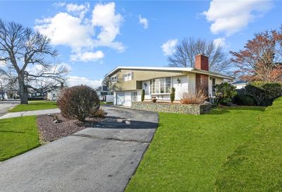 32 School Street Johnston RI 02919