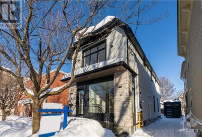 31 COMMANDA WAY Ottawa ON K1M1G1