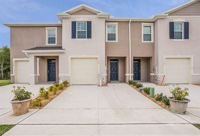 1233 Yellow Finch Drive Davenport FL 33837