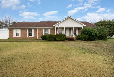 748 Redwood Cir Columbia TN 38401