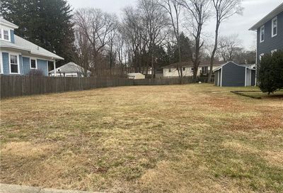 502 W Oaklawn Avenue Cranston RI 02920
