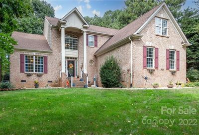 7545 Windy Pine Circle Denver NC 28037