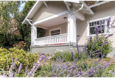 3115 NE Schuyler St Portland OR 97212