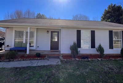 8543 Glenway Court Charlotte NC 28226
