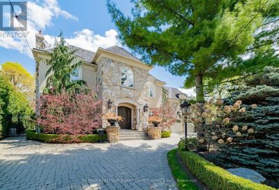 69 FIFESHIRE RD Toronto ON M2L2G9