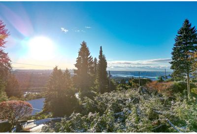 478 CRAIGMOHR DRIVE West Vancouver BC V7S1W6