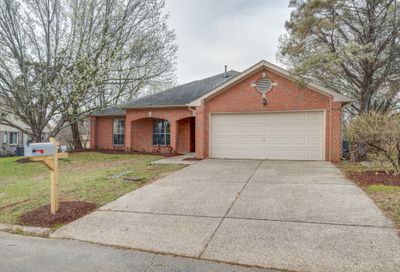 6005 Firelight Trl Antioch TN 37013