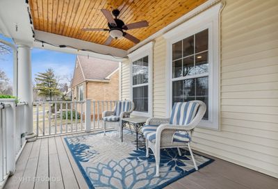 520 Mckinley Avenue Libertyville IL 60048