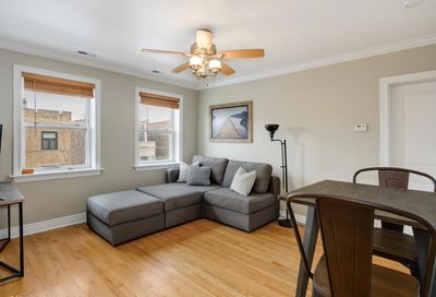 1347 W Eddy Street Chicago IL 60657