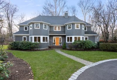 82 Glen St Dover MA 02030