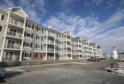3407, 10 Country Village Park NE Calgary AB T3K0W5
