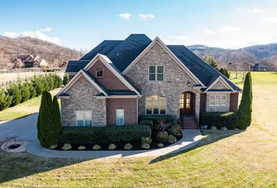 2704 Deer Haven Ct Franklin TN 37067